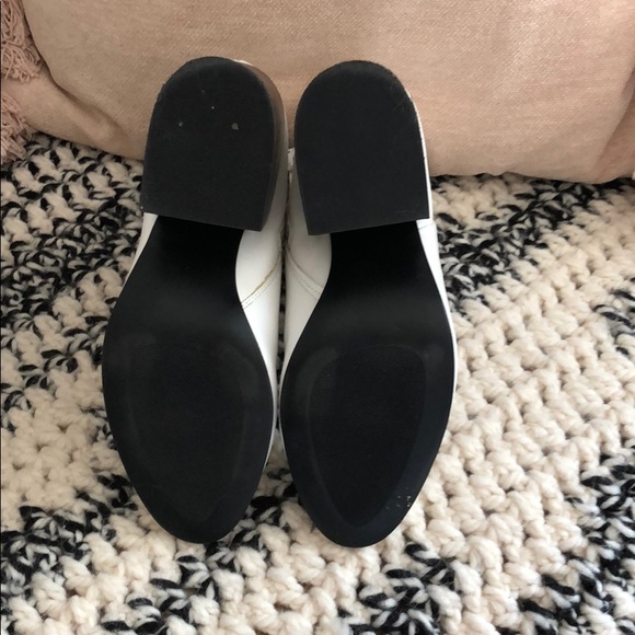 ✨ Steve Madden Booties in White ✨ - Picture 5 of 5